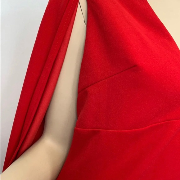 Formal Dress - Picture 3 of 8